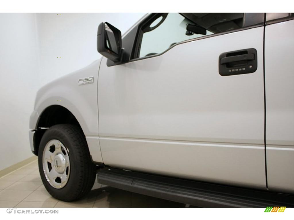 2006 F150 XLT SuperCab 4x4 - Silver Metallic / Medium/Dark Flint photo #20