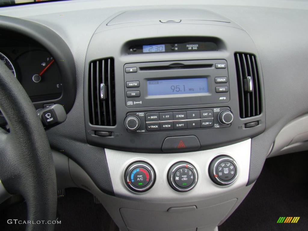 2009 Elantra SE Sedan - Carbon Gray / Gray photo #13