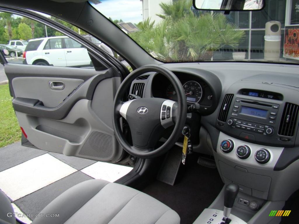2009 Elantra SE Sedan - Carbon Gray / Gray photo #21