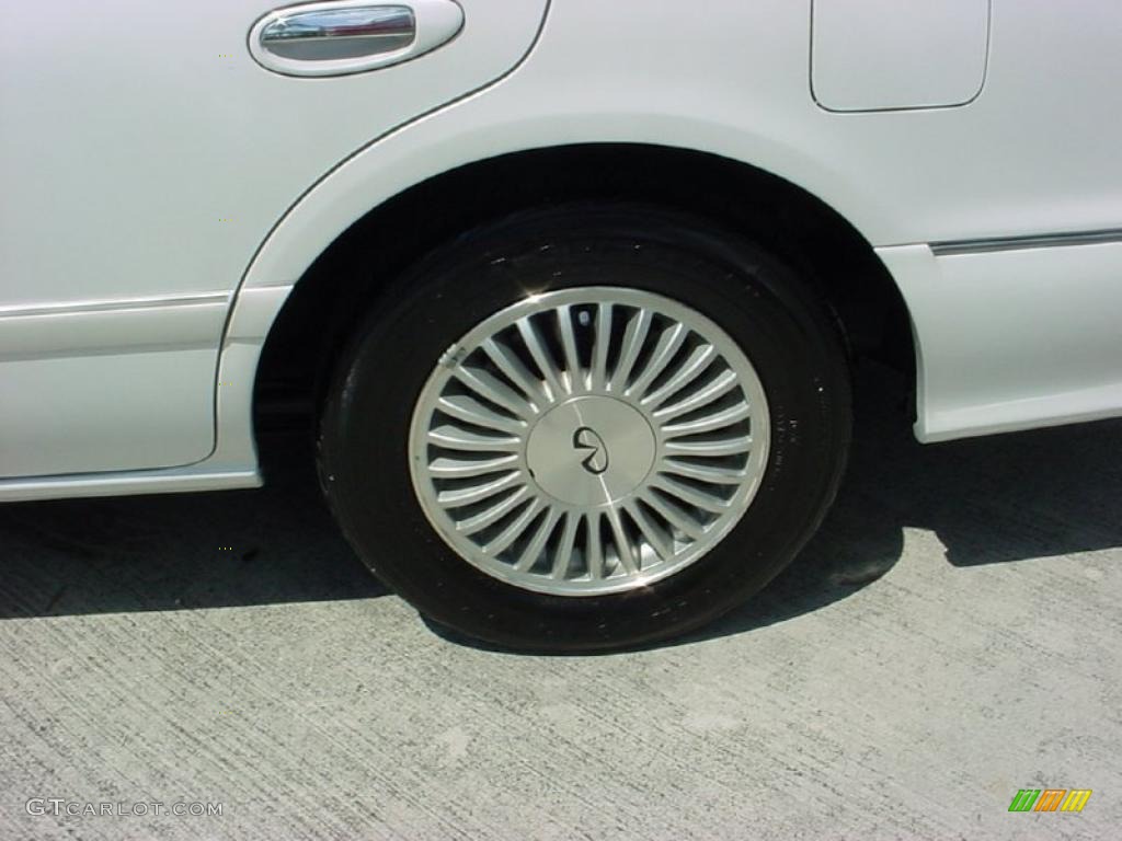 1996 I 30 - Arctic White Pearl / Black photo #10