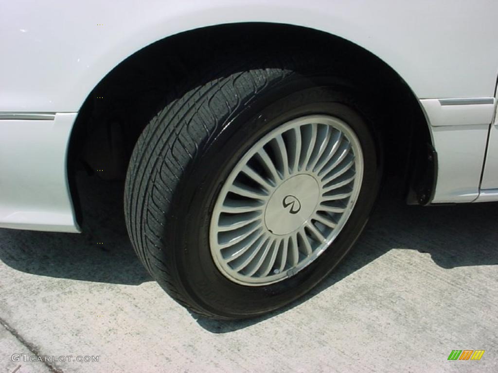 1996 I 30 - Arctic White Pearl / Black photo #28