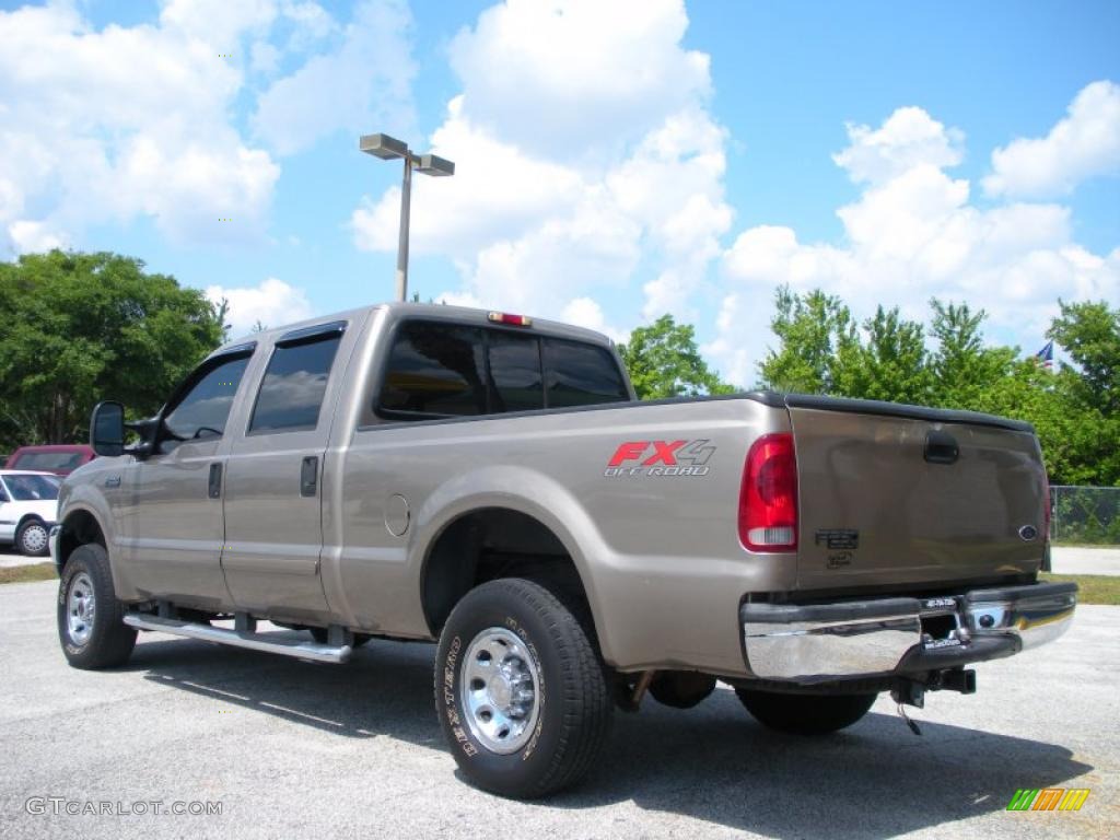 2003 F250 Super Duty FX4 Crew Cab 4x4 - Arizona Beige Metallic / Medium Parchment Beige photo #7