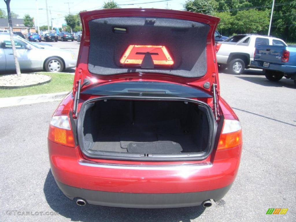 2003 A4 1.8T Sedan - Amulet Red / Ebony photo #13