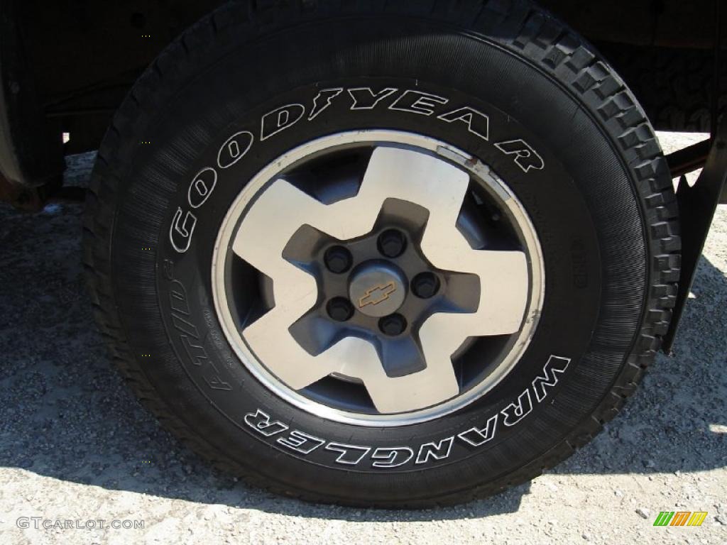 1999 S10 LS Extended Cab 4x4 - Dark Cherry Red Metallic / Medium Gray photo #11