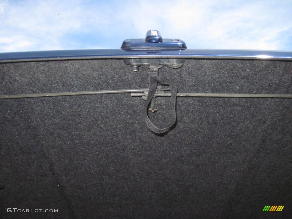 2008 Tundra Double Cab 4x4 - Nautical Blue Metallic / Graphite Gray photo #33