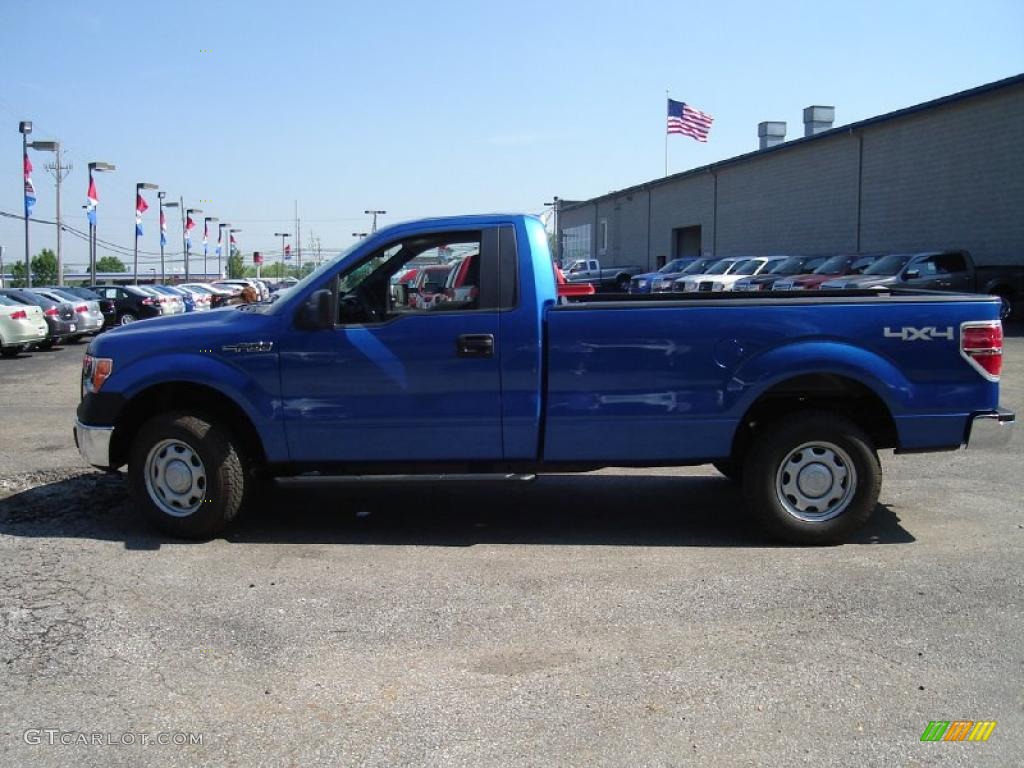 2010 F150 XL Regular Cab 4x4 - Blue Flame Metallic / Medium Stone photo #2