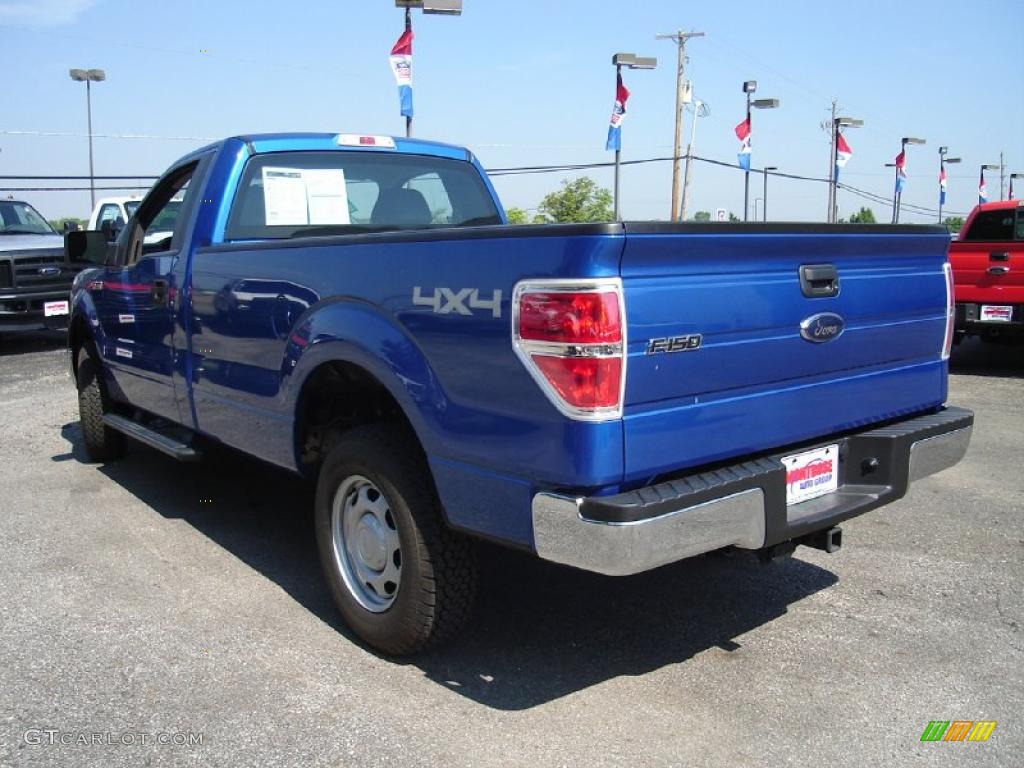 2010 F150 XL Regular Cab 4x4 - Blue Flame Metallic / Medium Stone photo #3