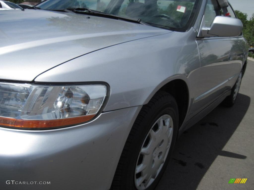 2002 Accord LX Sedan - Satin Silver Metallic / Quartz Gray photo #32