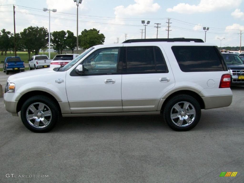 2010 Expedition King Ranch - Oxford White / Chaparral Leather/Charcoal Black photo #2