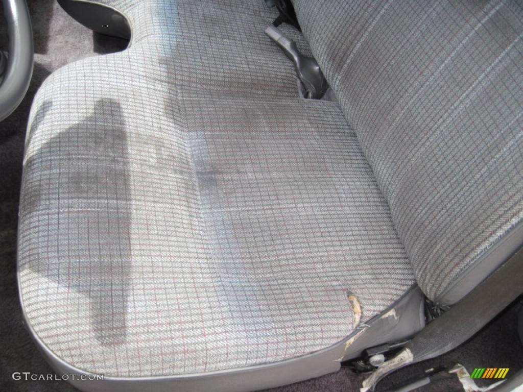 1991 Pickup Deluxe Regular Cab 4x4 - White / Gray photo #10
