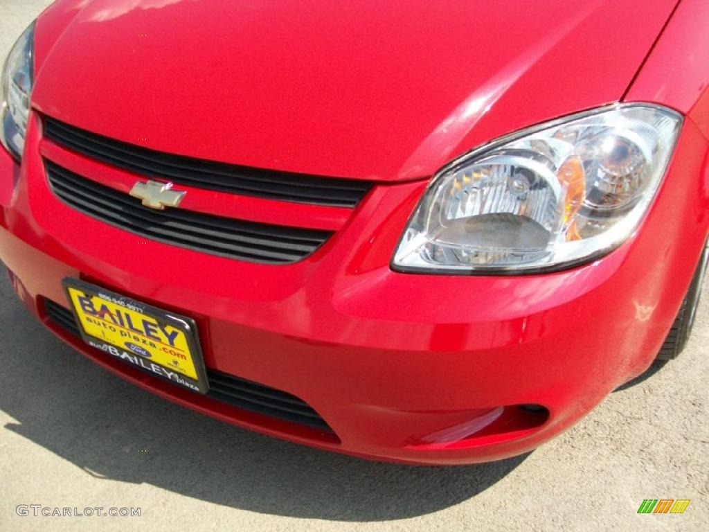 2009 Cobalt LT Sedan - Victory Red / Gray photo #1