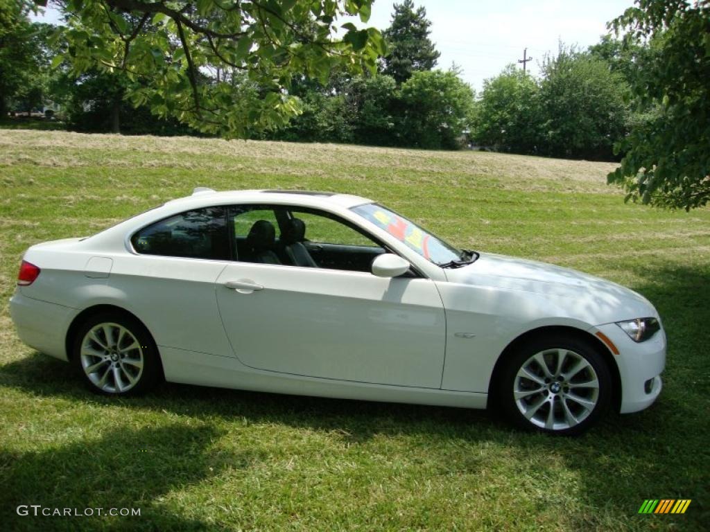 2008 3 Series 335xi Coupe - Alpine White / Black photo #6
