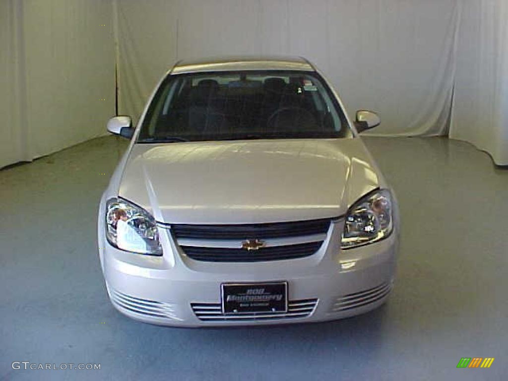 Silver Ice Metallic Chevrolet Cobalt