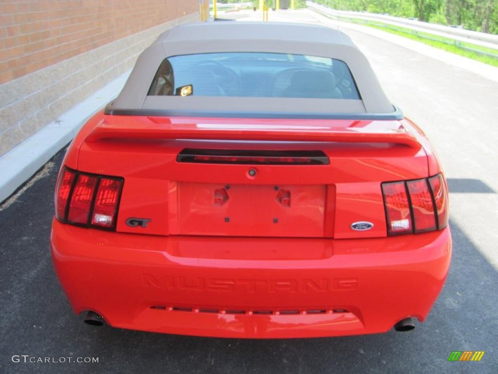 2000 Mustang GT Convertible - Performance Red / Medium Parchment photo #4