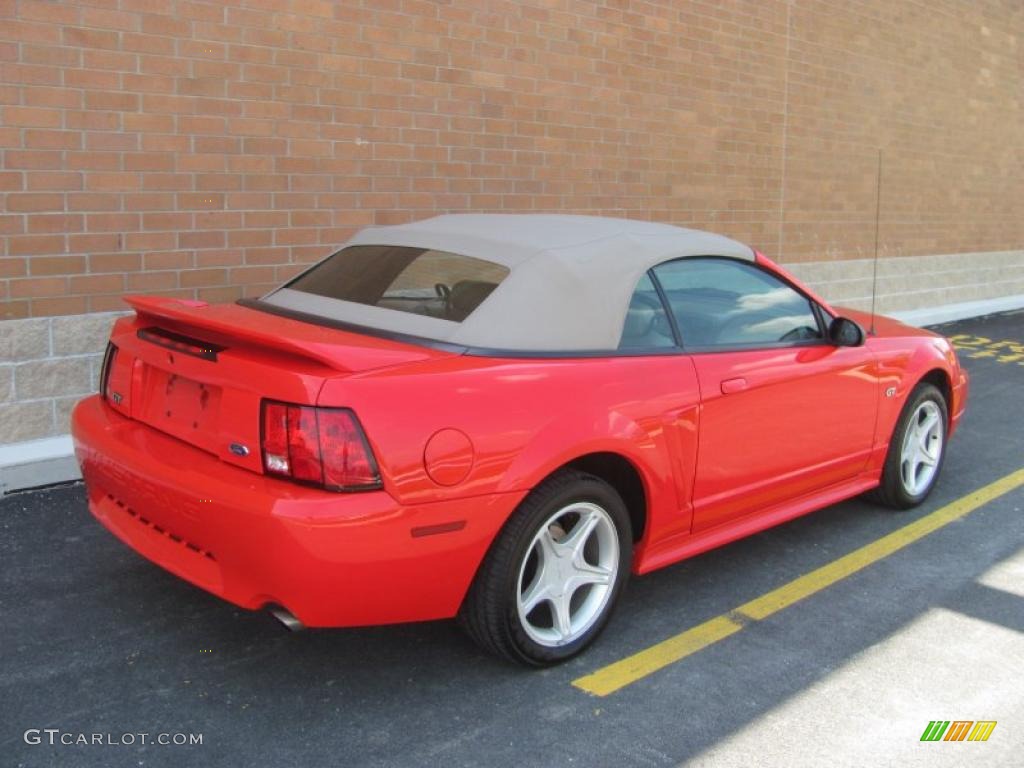 2000 Mustang GT Convertible - Performance Red / Medium Parchment photo #13