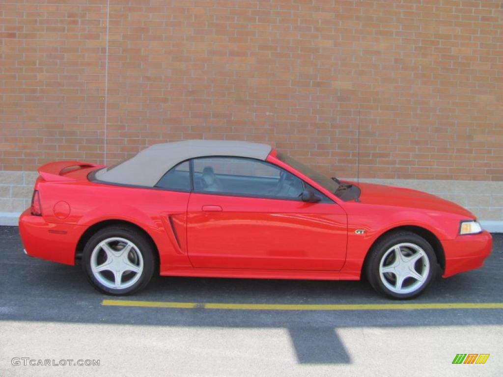 2000 Mustang GT Convertible - Performance Red / Medium Parchment photo #14