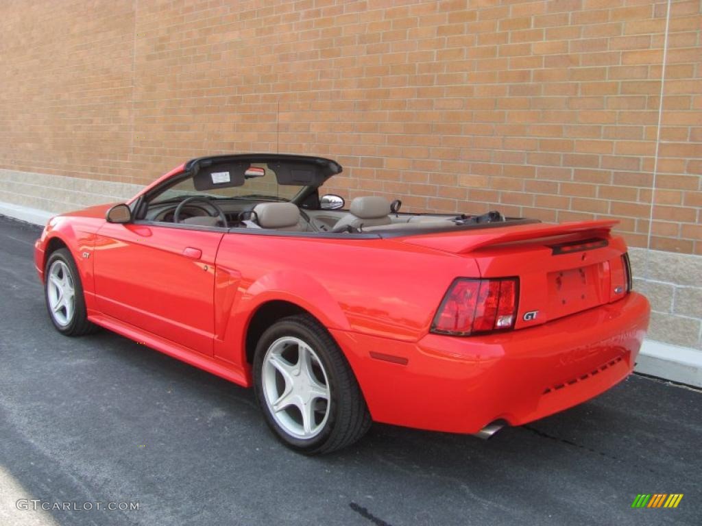 2000 Mustang GT Convertible - Performance Red / Medium Parchment photo #18