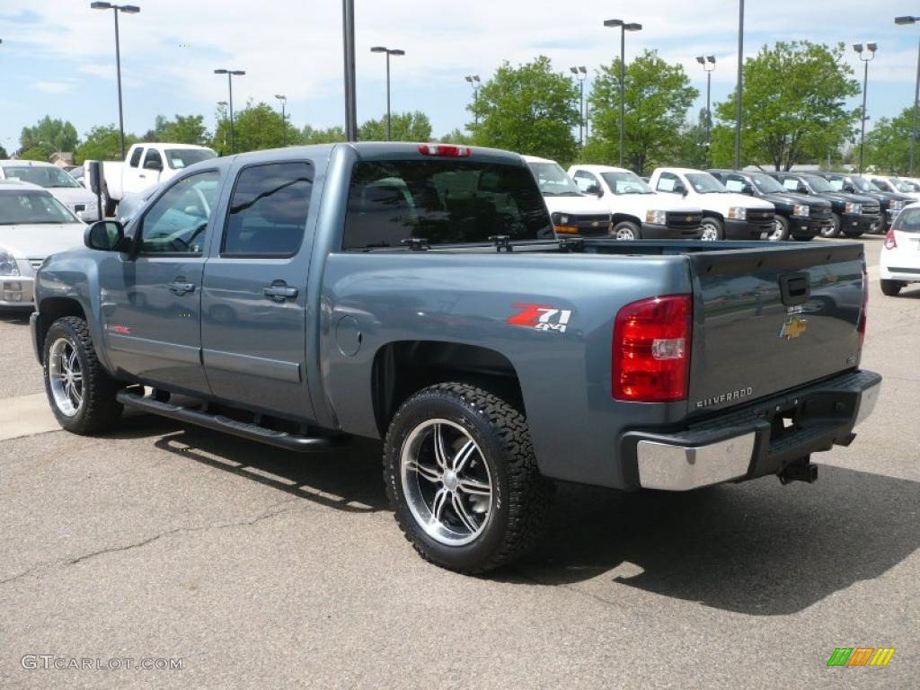 2008 Silverado 1500 LTZ Crew Cab 4x4 - Blue Granite Metallic / Light Titanium/Dark Titanium photo #4