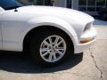 2008 Performance White Ford Mustang V6 Deluxe Coupe  photo #25