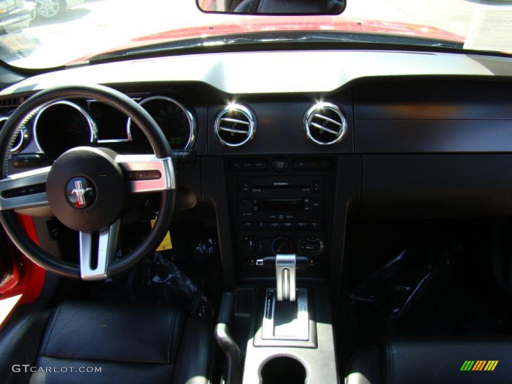 2007 Mustang GT Premium Coupe - Torch Red / Dark Charcoal photo #12