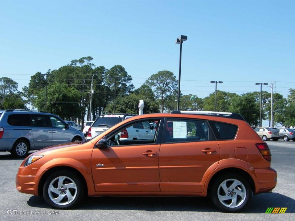 2004 Vibe  - Fusion Orange Metallic / Graphite photo #2