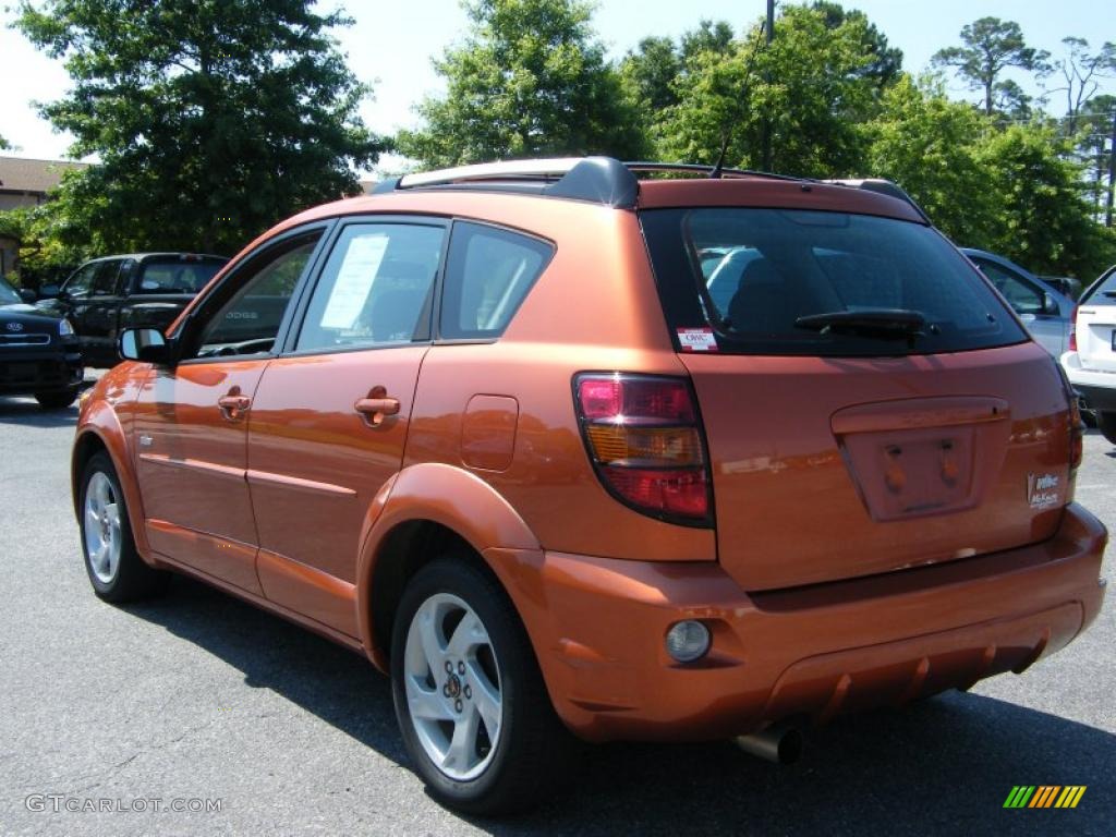 2004 Vibe  - Fusion Orange Metallic / Graphite photo #3