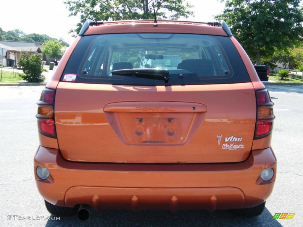 2004 Vibe  - Fusion Orange Metallic / Graphite photo #4