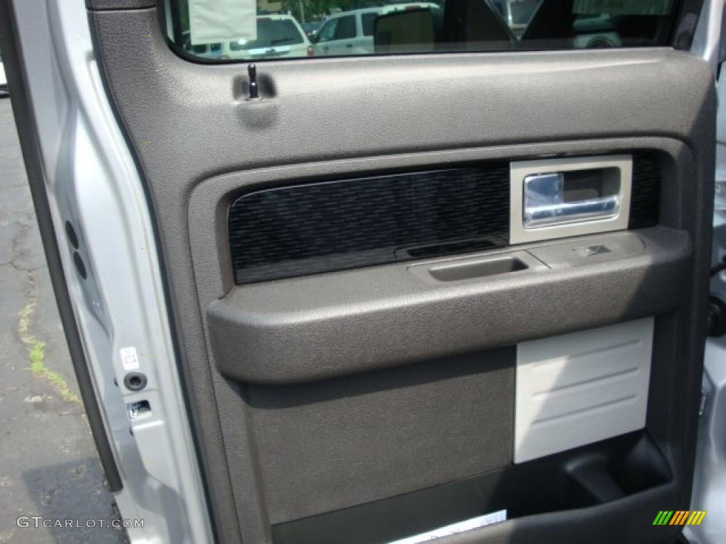 2010 F150 XLT SuperCrew 4x4 - Ingot Silver Metallic / Black photo #16