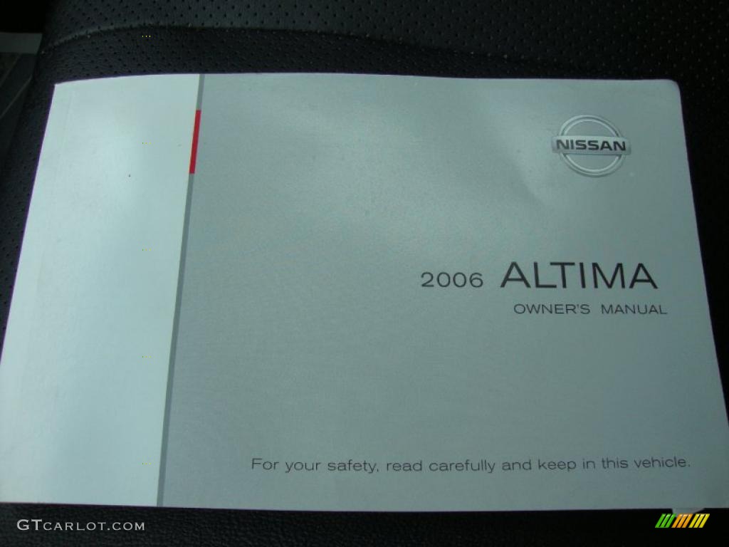 2006 Altima 2.5 SL - Super Black / Charcoal photo #43