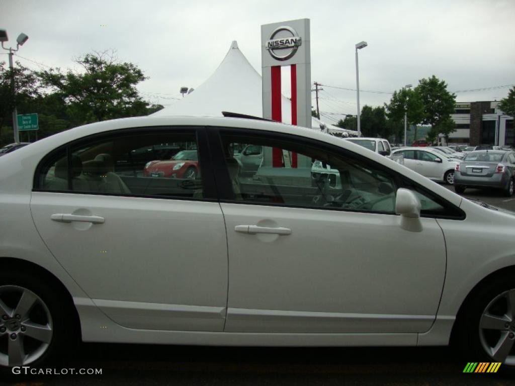 2007 Civic EX Sedan - Taffeta White / Ivory photo #21
