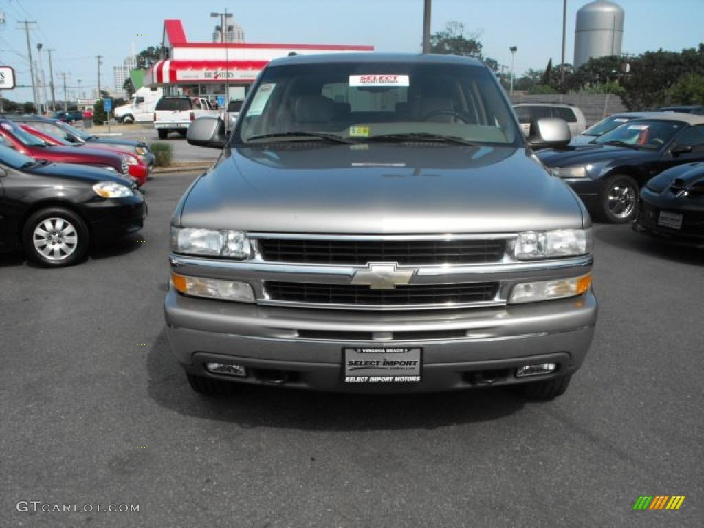 2003 Suburban 1500 LT 4x4 - Light Pewter Metallic / Tan/Neutral photo #2