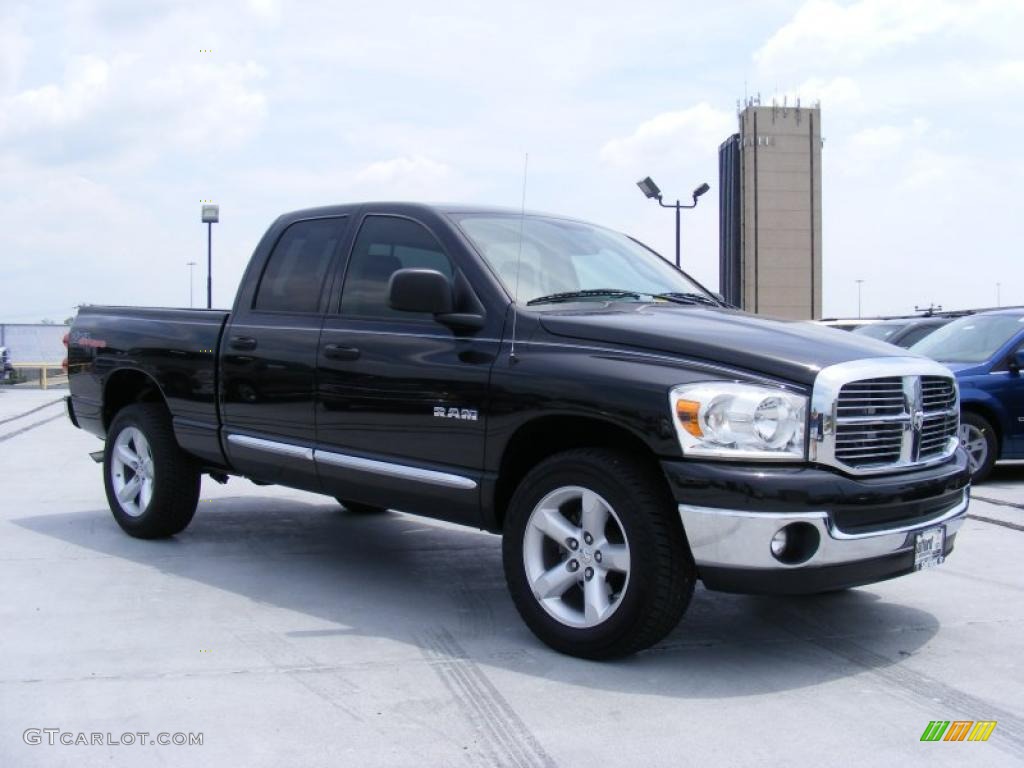 2008 Ram 1500 Big Horn Edition Quad Cab 4x4 - Brilliant Black Crystal Pearl / Medium Slate Gray photo #3