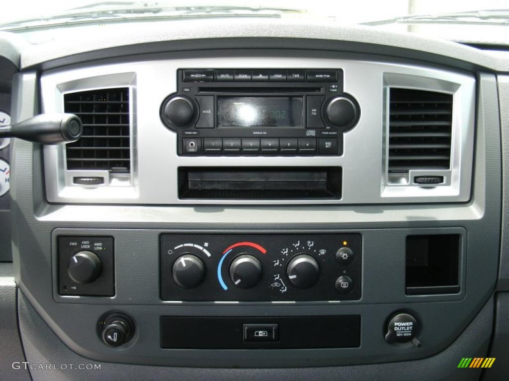 2008 Ram 1500 Big Horn Edition Quad Cab 4x4 - Brilliant Black Crystal Pearl / Medium Slate Gray photo #26