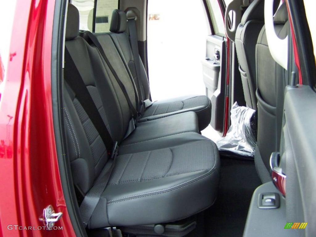 2010 Ram 1500 Sport Quad Cab 4x4 - Inferno Red Crystal Pearl / Dark Slate Gray photo #12