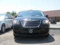 2010 Brilliant Black Crystal Pearl Chrysler Town & Country LX  photo #2