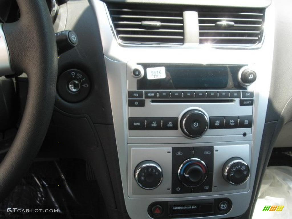 2010 Malibu LT Sedan - Taupe Gray Metallic / Ebony photo #10