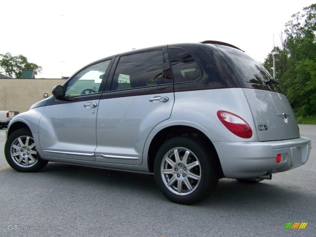 2010 PT Cruiser Couture Edition - Two Tone Silver/Black / Radar Red photo #4