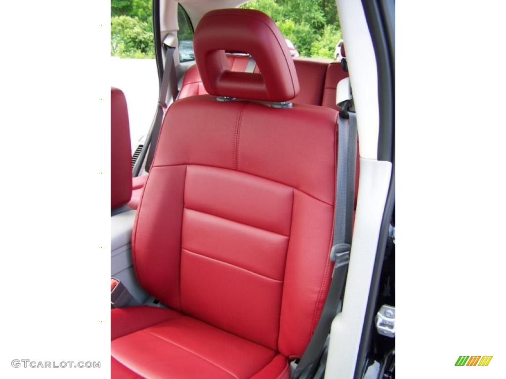 2010 PT Cruiser Couture Edition - Two Tone Silver/Black / Radar Red photo #10