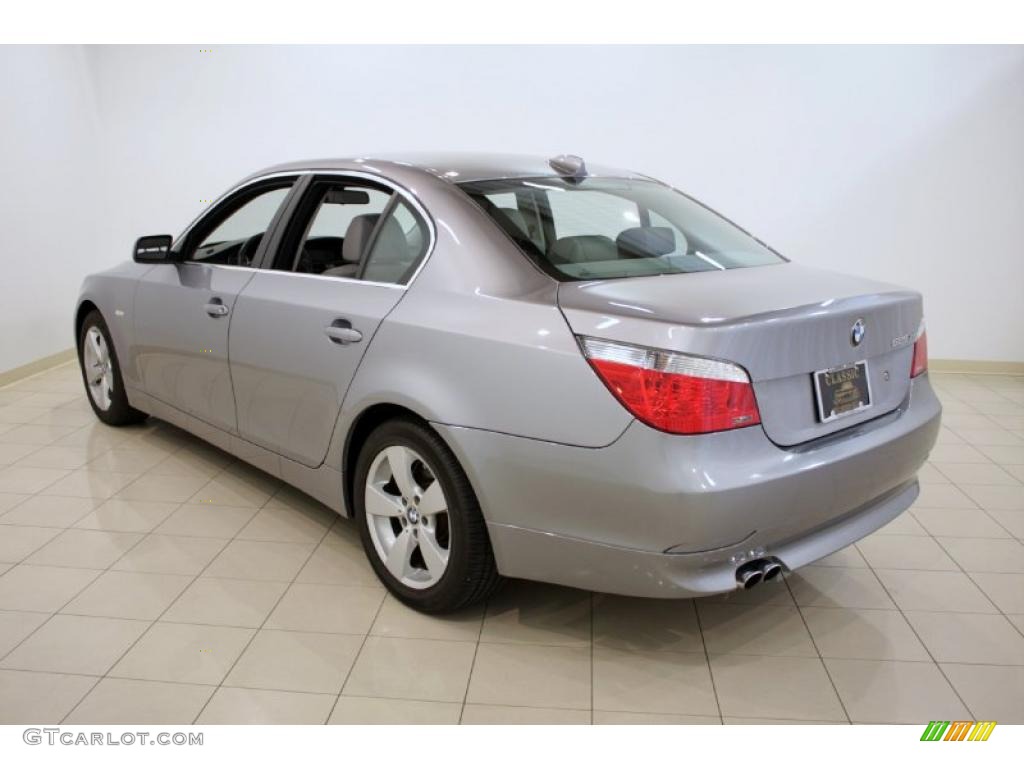 2007 5 Series 525xi Sedan - Titanium Silver Metallic / Gray Dakota Leather photo #5