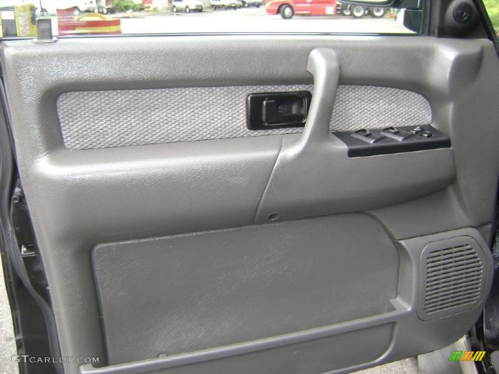 1998 Trooper S 4x4 - Ebony Black / Gray photo #13