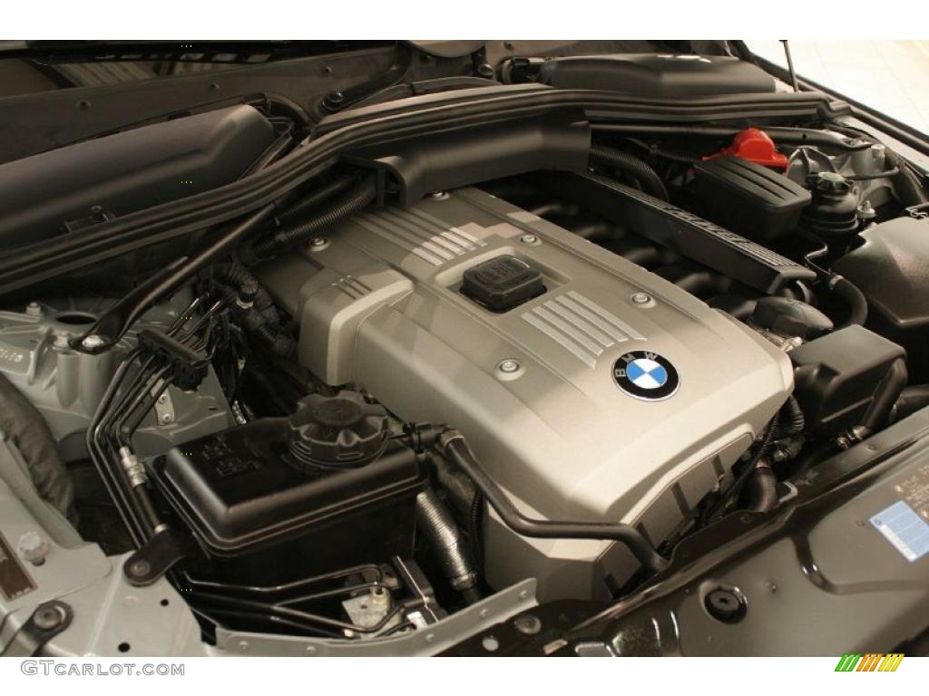 2007 5 Series 525xi Sedan - Titanium Silver Metallic / Gray Dakota Leather photo #28
