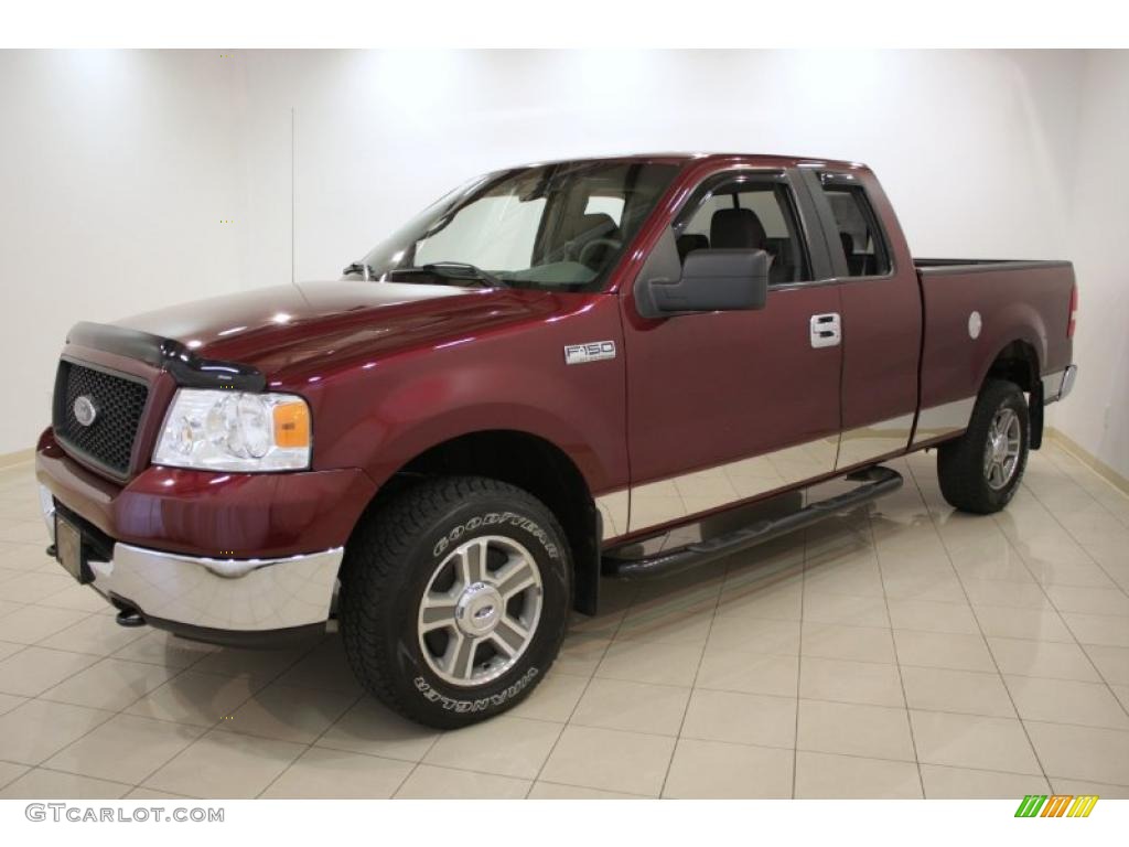 2005 F150 XLT SuperCab 4x4 - Dark Toreador Red Metallic / Medium Flint/Dark Flint Grey photo #3