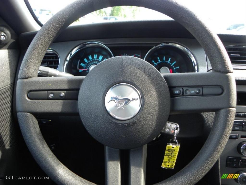 2011 Mustang V6 Coupe - Red Candy Metallic / Charcoal Black photo #12