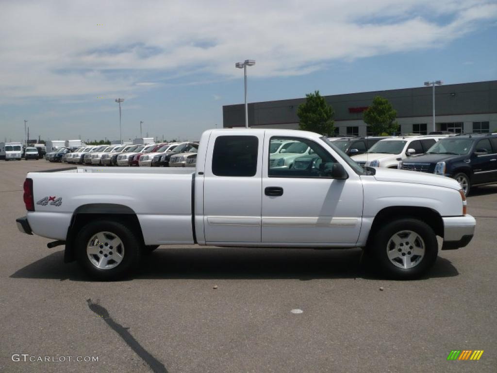 2006 Silverado 1500 LS Extended Cab 4x4 - Summit White / Dark Charcoal photo #6