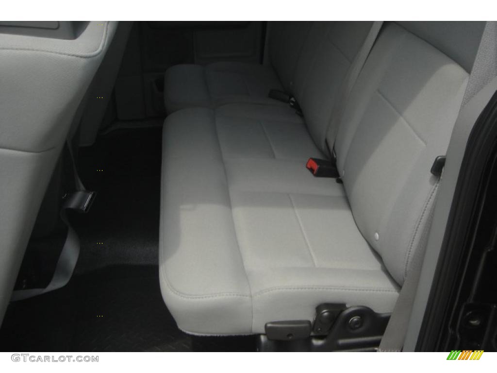 2006 F150 XL SuperCab 4x4 - Black / Medium Flint photo #33