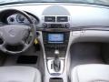 Black - E 500 Sedan Photo No. 17