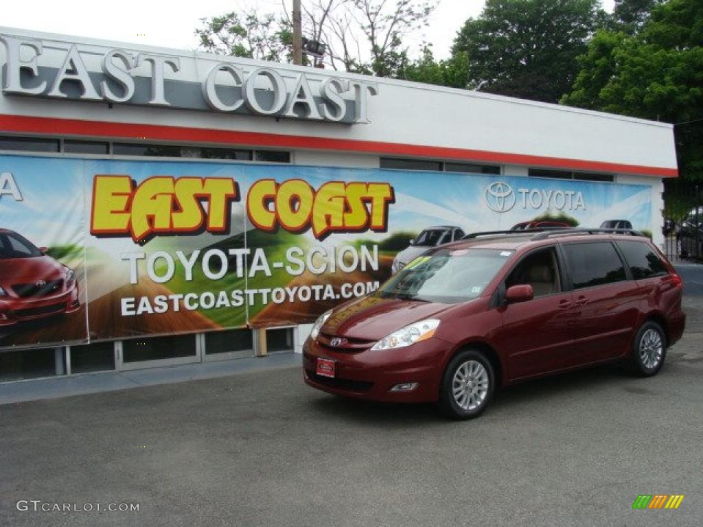 2007 Sienna XLE - Salsa Red Pearl / Taupe photo #1