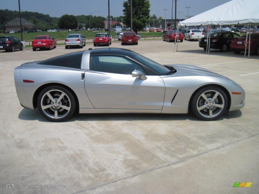 2005 Corvette Coupe - Machine Silver / Red photo #4