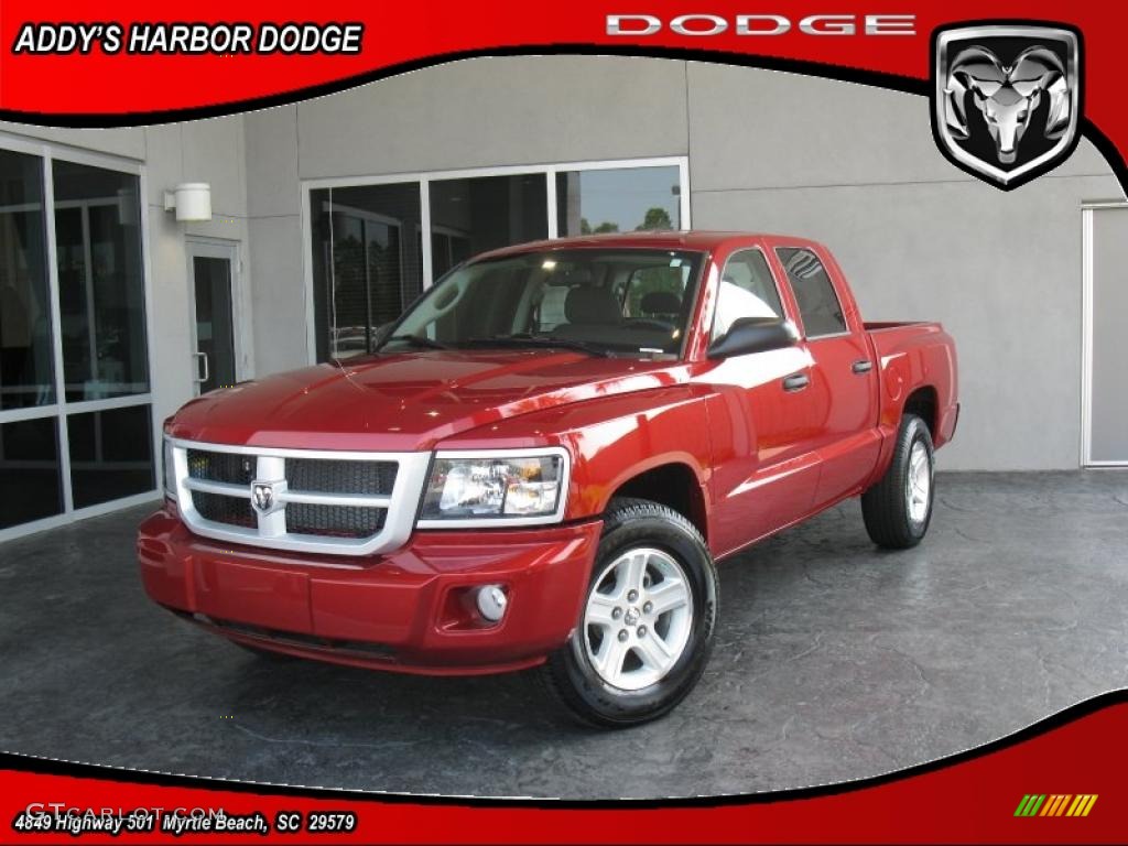 2010 Dakota Big Horn Crew Cab - Inferno Red Crystal Pearl / Dark Slate Gray/Medium Slate Gray photo #1