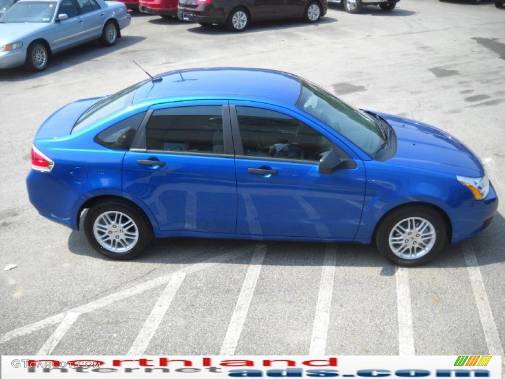 2010 Focus SE Sedan - Blue Flame Metallic / Charcoal Black photo #5